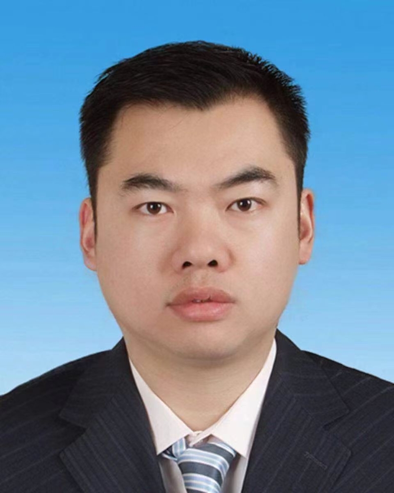 徐臻.jpg 徐臻.jpg