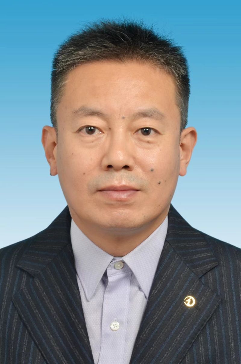 张主任证件照.jpg 张主任证件照.jpg